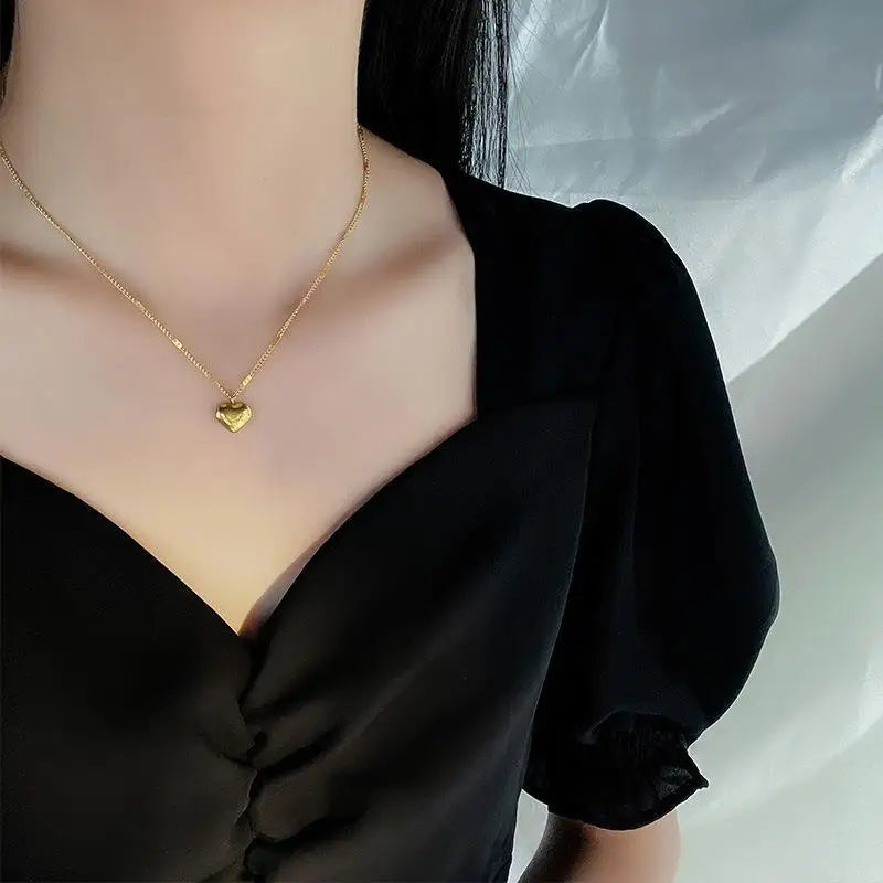 Minimalist Heart Pendant Necklace – Gold Stainless Steel